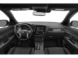 High resolution view of the Mitsubishi Outlander