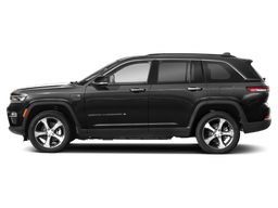 High resolution view of the Jeep Grand Cherokee