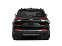 High resolution view of the Jeep Grand Cherokee